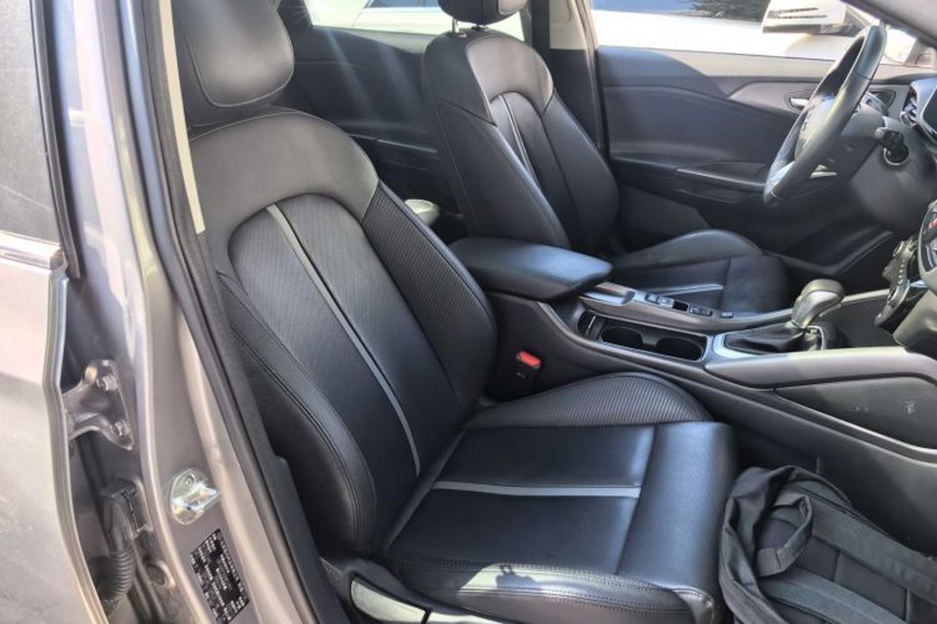 Used Hyundai Lafesta 2019 280TGDi Sport Edition China VI Right Front Seat