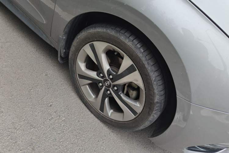 Used Hyundai Lafesta 2019 280TGDi Sport Edition China V Standard Right Front Wheel Hub