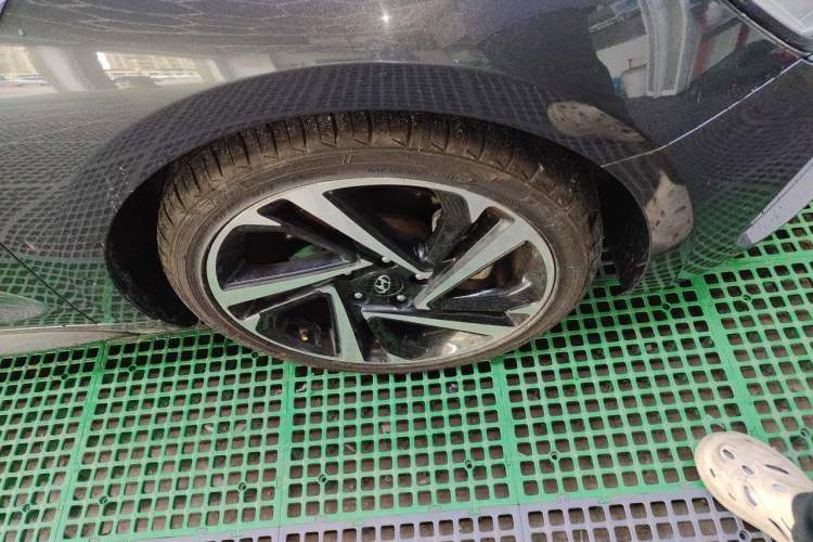 Used Hyundai Lafesta 2019 280TGDi Smart Edition China VI Standard Right Front Wheel Hub