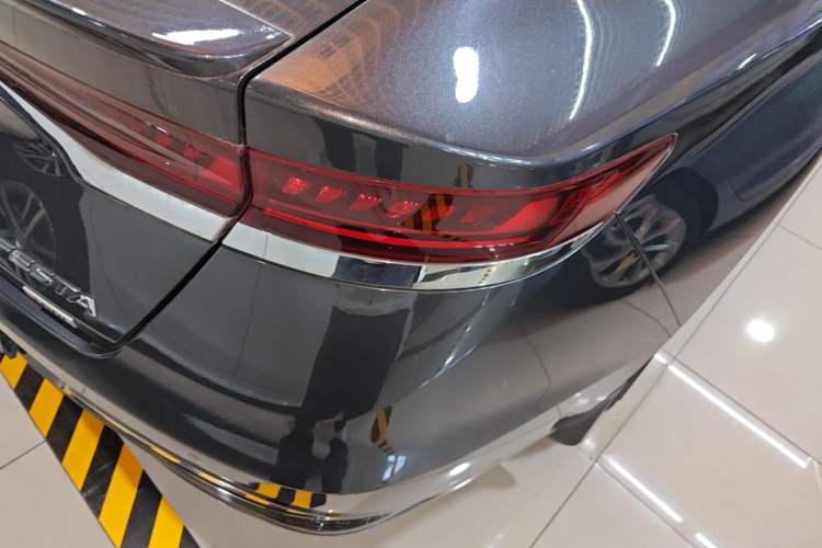 Used Hyundai Lafesta 2019 280TGDi Smart Edition China VI Standard Right Rear Taillight