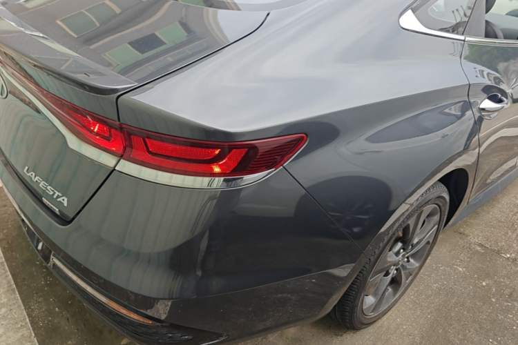 Used Hyundai Lafesta 2019 280TGDi Sport Edition China VI Right Rear Taillight