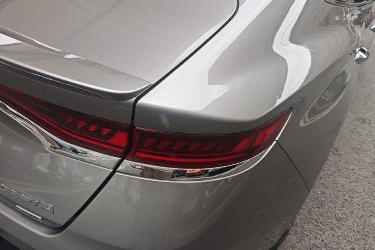 Used Hyundai Lafesta 2019 280TGDi Smart Speed Version China V Standard Right Rear Taillight
