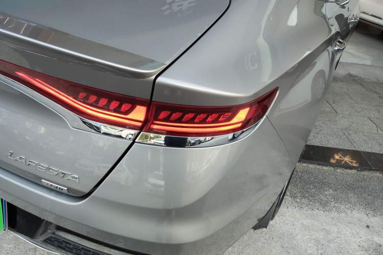 Used Hyundai Lafesta 2019 280TGDi Smart Speed Version China V Standard Right Rear Taillight
