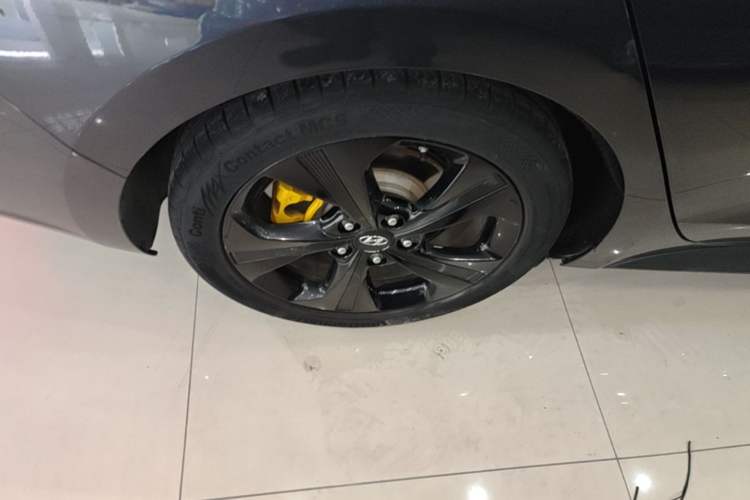 Used Hyundai Lafesta 2019 280TGDi Sport Edition China V Standard Right Rear Wheel Hub