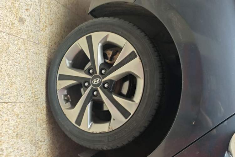 Used Hyundai Lafesta 2019 280TGDi Sport Edition China VI Right Rear Wheel Hub