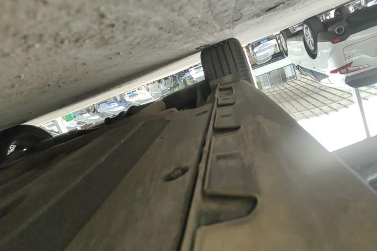Used Hyundai Lafesta 2019 280TGDi Smart Speed Version China VI Standard Right Side Sill