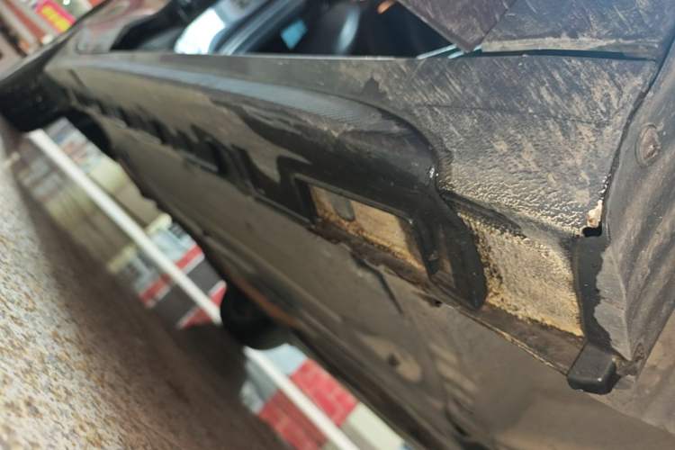 Used Hyundai Lafesta 2019 280TGDi Sport Edition China VI Right Side Sill