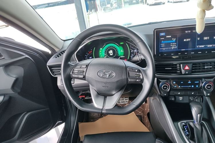 Used Hyundai Lafesta 2019 280TGDi Smart Edition China VI Standard Steering Wheel