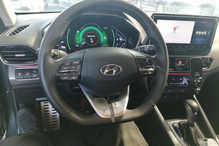 Used Hyundai Lafesta 2019 280TGDi Smart Speed Version China VI Standard Steering Wheel