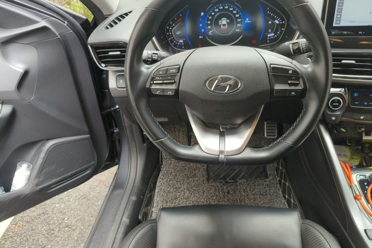 Used Hyundai Lafesta 2019 280TGDi Smart Speed Version China V Standard Steering Wheel