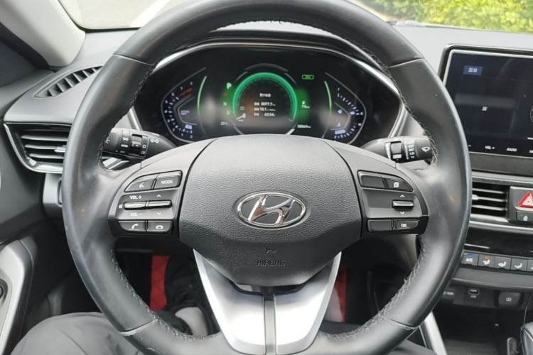 Used Hyundai Lafesta 2019 280TGDi Sport Edition China VI Steering Wheel