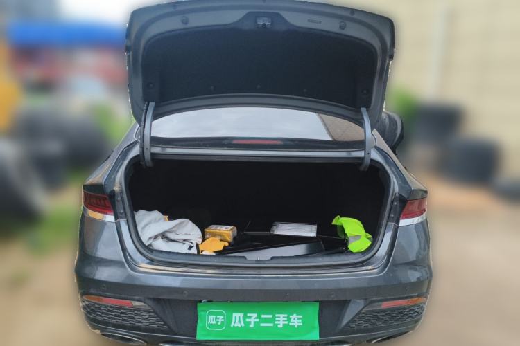 Used Hyundai Lafesta 2019 280TGDi Smart Edition China VI Standard Trunk