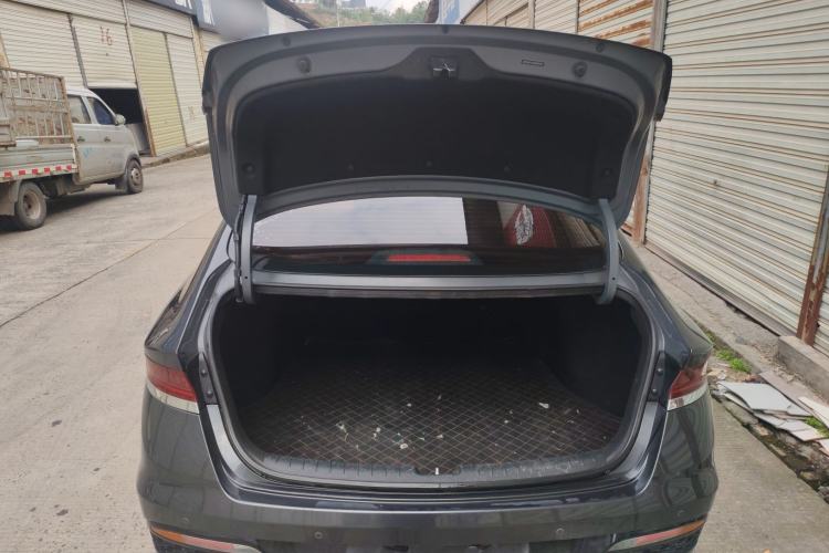 Used Hyundai Lafesta 2019 280TGDi Smart Speed Version China VI Standard Trunk