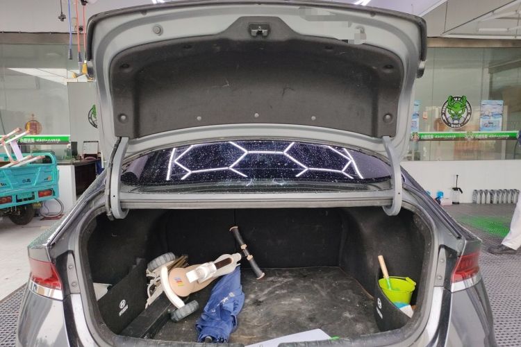 Used Hyundai Lafesta 2019 280TGDi Smart Edition China VI Standard Trunk