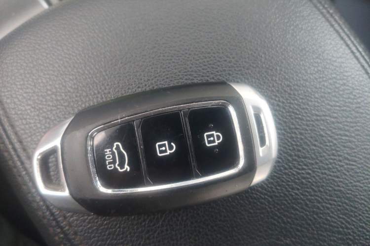 Used Hyundai Lafesta 2019 280TGDi Sport Edition China VI Vehicle Key