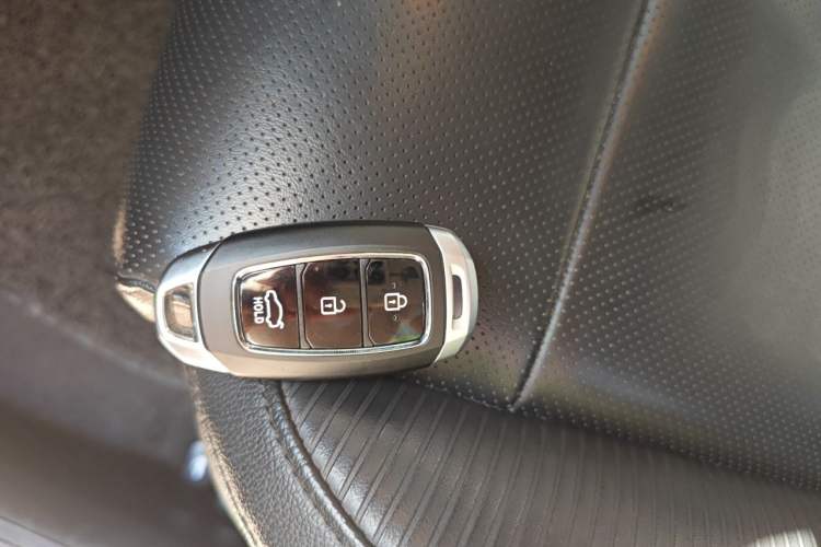 Used Hyundai Lafesta 2019 280TGDi Smart Edition China VI Standard Vehicle Key