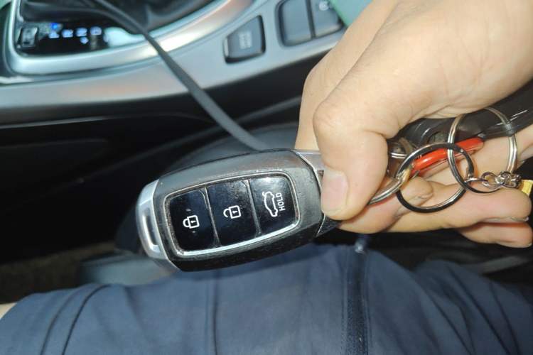 Used Hyundai Lafesta 2019 280TGDi Smart Speed Version China VI Standard Vehicle Key