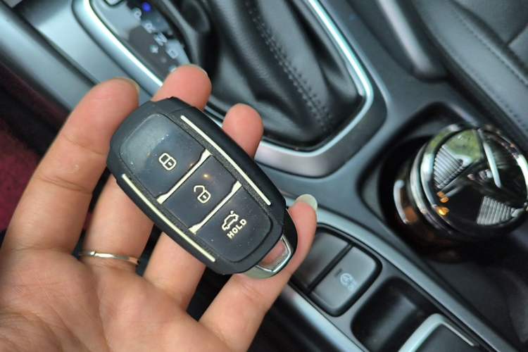 Used Hyundai Lafesta 2019 280TGDi Smart Speed Version China VI Standard Vehicle Key
