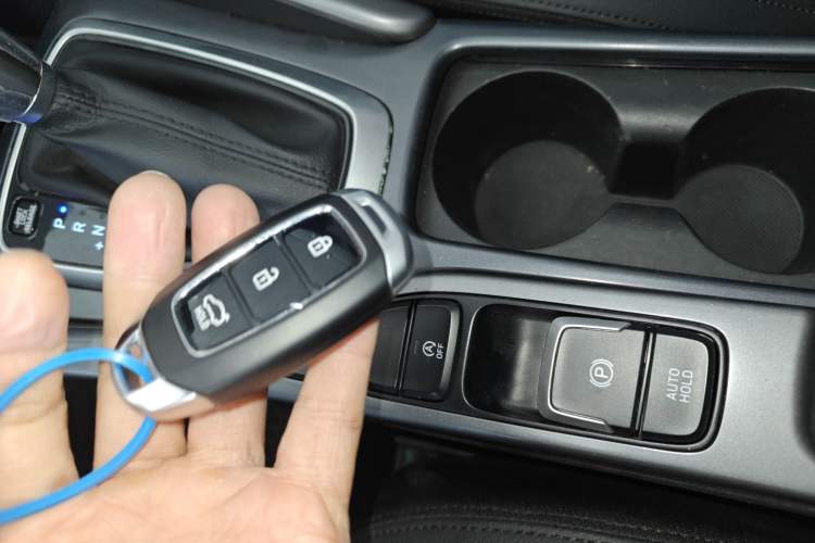 Used Hyundai Lafesta 2019 280TGDi Sport Edition China VI Vehicle Key