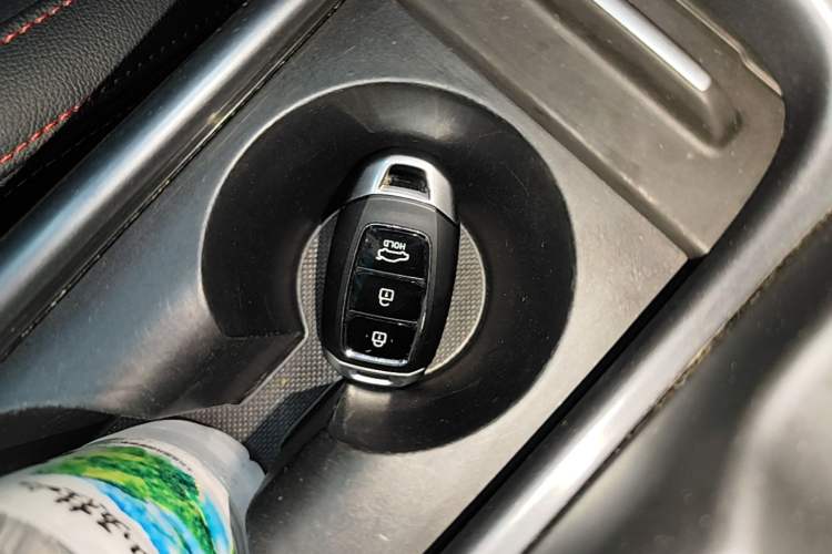 Used Hyundai Lafesta 2019 280TGDi Prestige Edition China VI Standard Vehicle Key