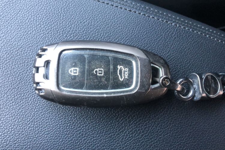 Used Hyundai Lafesta 2019 280TGDi Smart Edition China VI Standard Vehicle Key