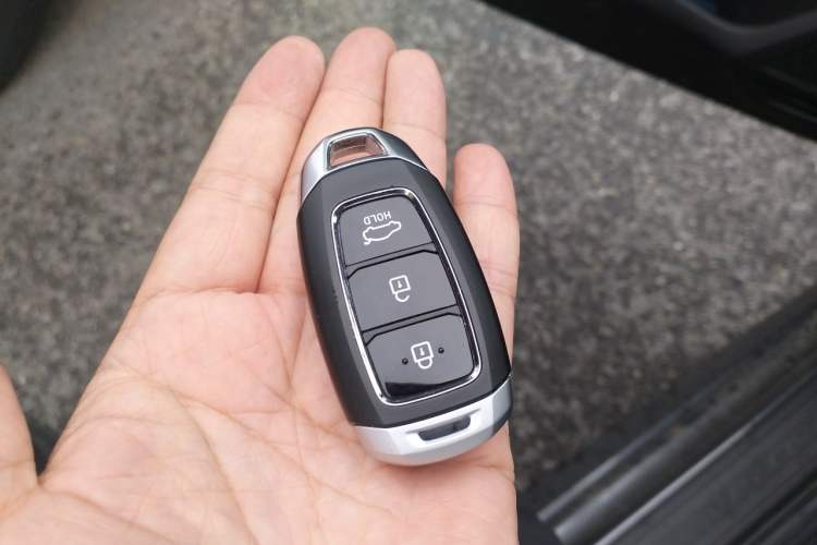 Used Hyundai Lafesta 2019 280TGDi Smart Edition China VI Standard Vehicle Key