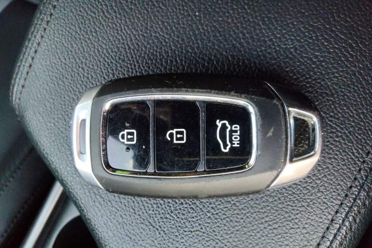 Used Hyundai Lafesta 2019 280TGDi Smart Speed Version China V Standard Vehicle Key