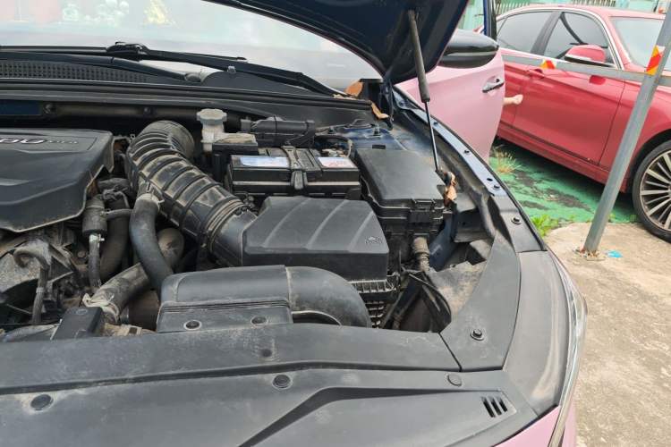Used Hyundai Lafesta 2019 280TGDi Smart Speed Version China V Standard Engine Bay Left