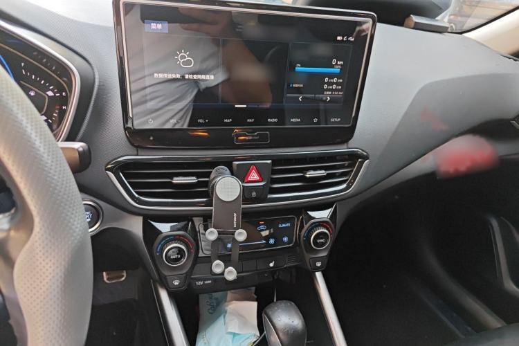 Used Hyundai Lafesta 2019 280TGDi Smart Speed Version China V Standard Audio And AC Panel