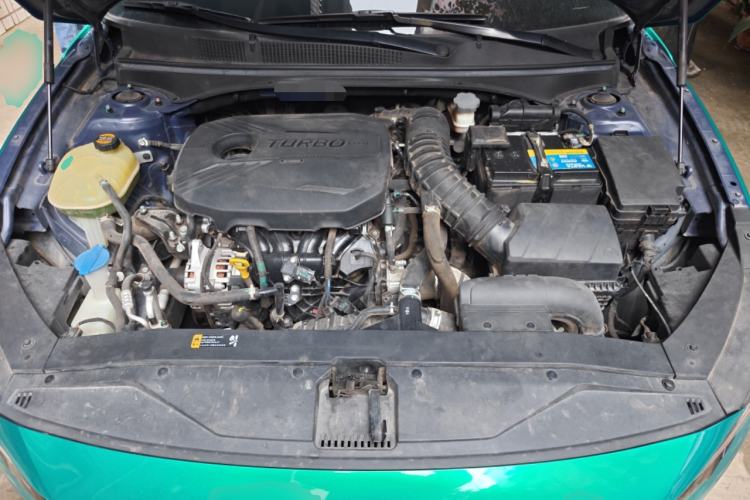 Used Hyundai Lafesta 2019 280TGDi Smart Edition China VI Standard Engine Bay