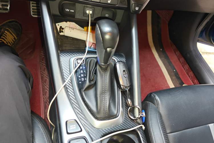 Used Hyundai Lafesta 2019 280TGDi Smart Edition China VI Standard Gear Lever