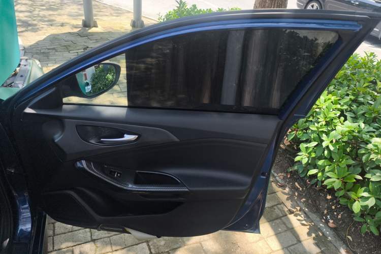 Used Hyundai Lafesta 2019 280TGDi Sport Edition China VI Right Front Door Interior