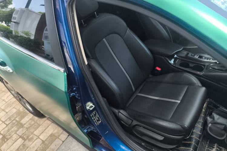 Used Hyundai Lafesta 2019 280TGDi Sport Edition China VI Right Front Seat