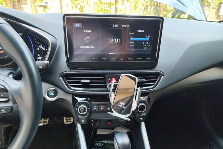 Used Hyundai Lafesta 2019 280TGDi Sport Edition China V Standard Audio And AC Panel