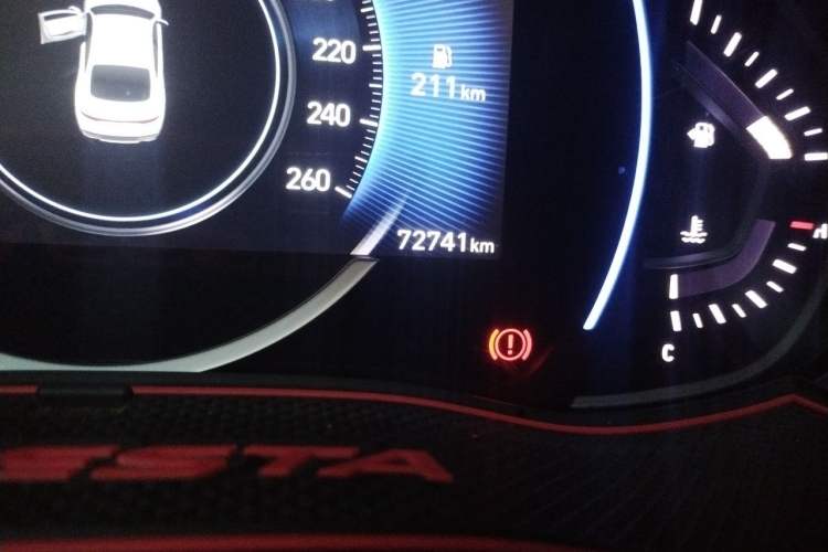 Used Hyundai Lafesta 2019 280TGDi Smart Speed Version China VI Standard Odometer Close Up