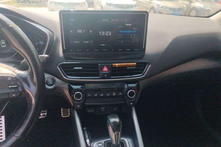 Used Hyundai Lafesta 2019 280TGDi Sport Edition China VI Audio And AC Panel