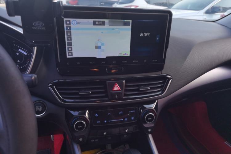 Used Hyundai Lafesta 2019 280TGDi Smart Speed Version China V Standard Audio And AC Panel