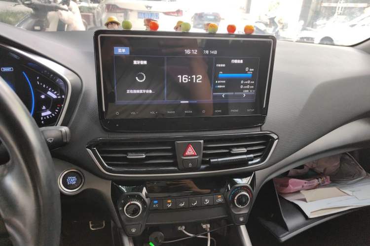 Used Hyundai Lafesta 2019 280TGDi Sport Edition China V Standard Audio And AC Panel