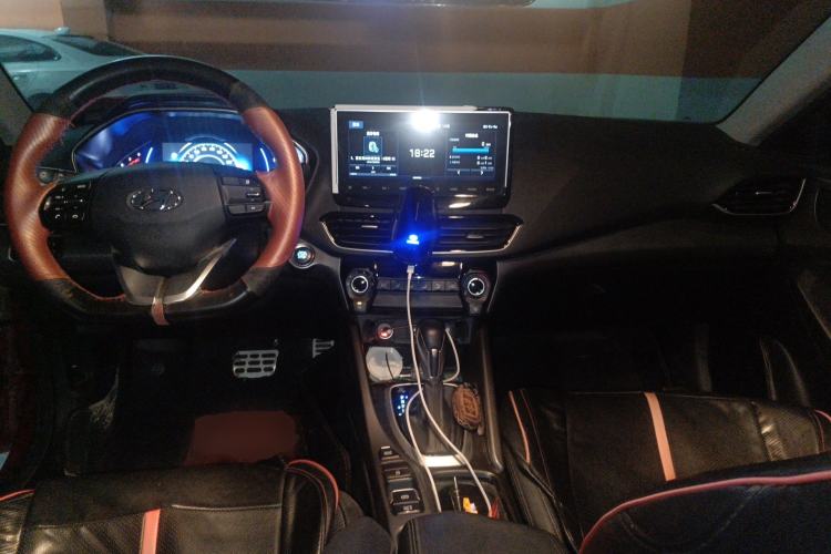 Used Hyundai Lafesta 2019 280TGDi Sport Edition China VI Center Console