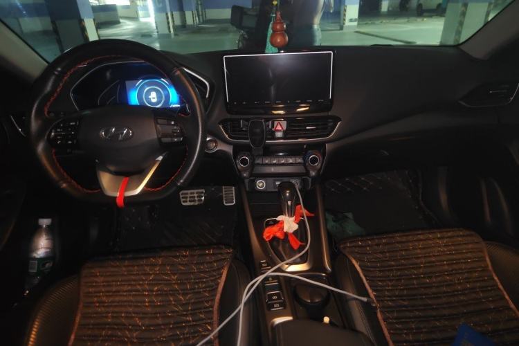 Used Hyundai Lafesta 2019 280TGDi Sport Edition China V Standard Center Console