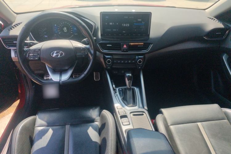 Used Hyundai Lafesta 2019 280TGDi Sport Edition China VI Center Console