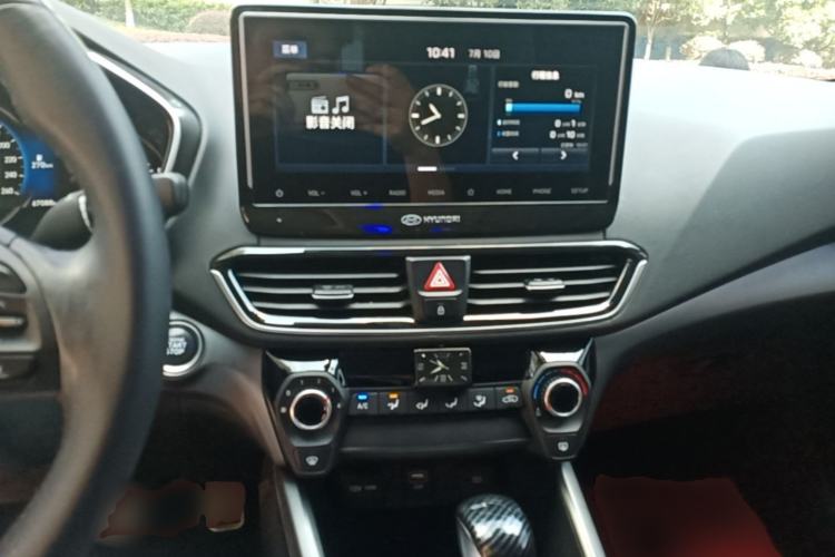 Used Hyundai Lafesta 2019 280TGDi Sport Edition China V Standard Center Console