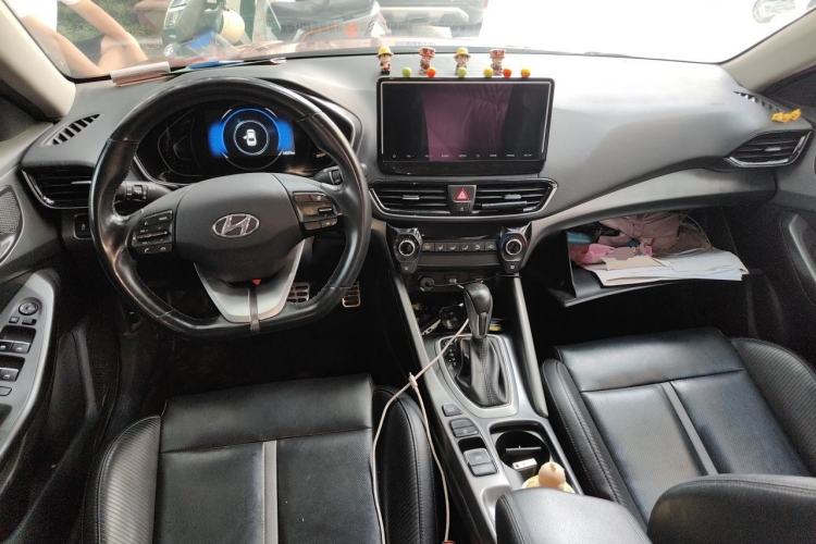Used Hyundai Lafesta 2019 280TGDi Sport Edition China V Standard Center Console