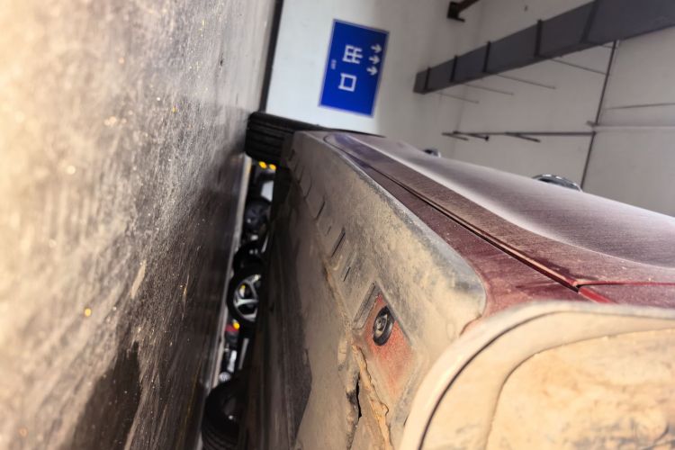 Used Hyundai Lafesta 2019 240TGDi Sport Edition China V standard Chassis Front Right