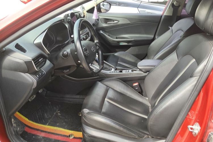 Used Hyundai Lafesta 2019 280TGDi Smart Speed Version China VI Standard Driver Seat
