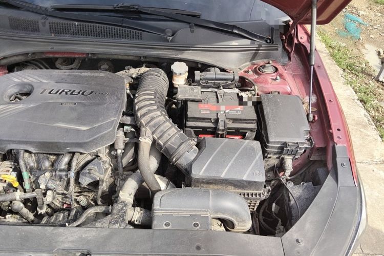 Used Hyundai Lafesta 2019 280TGDi Smart Speed Version China VI Standard Engine Bay Left