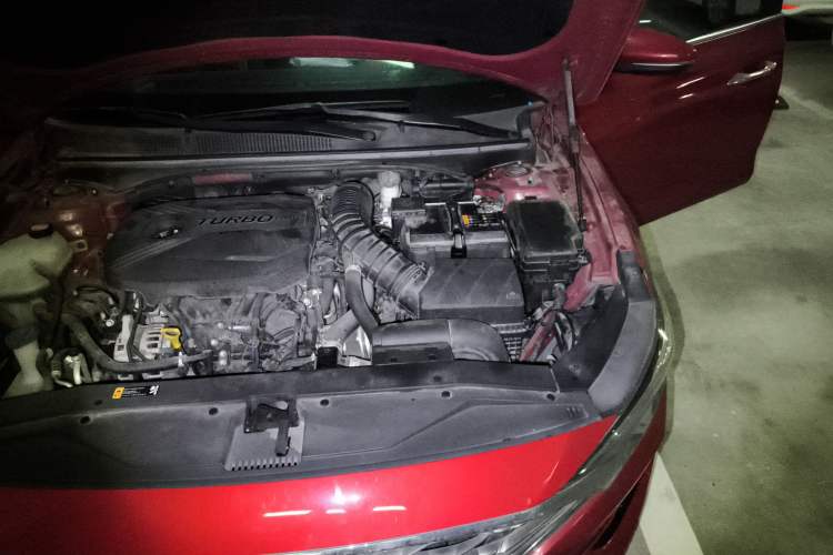 Used Hyundai Lafesta 2019 280TGDi Smart Speed Version China V Standard Engine Bay Left