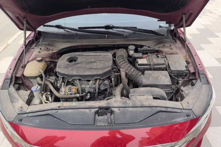 Used Hyundai Lafesta 2019 280TGDi Smart Speed Version China VI Standard Engine Bay