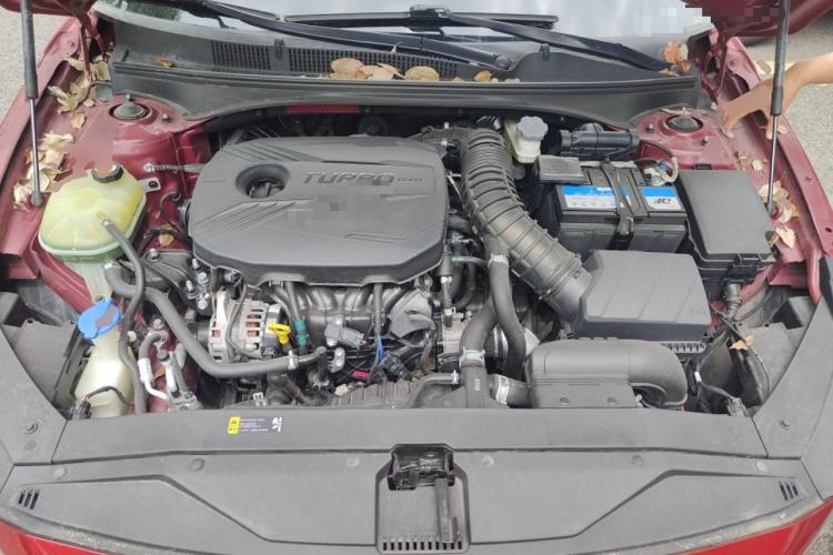 Used Hyundai Lafesta 2019 280TGDi Smart Speed Version China VI Standard Engine Bay