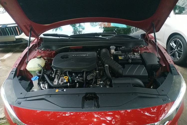 Used Hyundai Lafesta 2019 280TGDi Sport Edition China VI Engine Bay